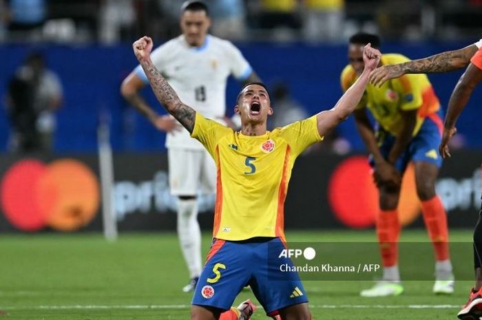 Timnas Kolombia berhasil menyingkirkan Uruguay dengan skor 1-0 dan lolos ke final Copa America 2024.