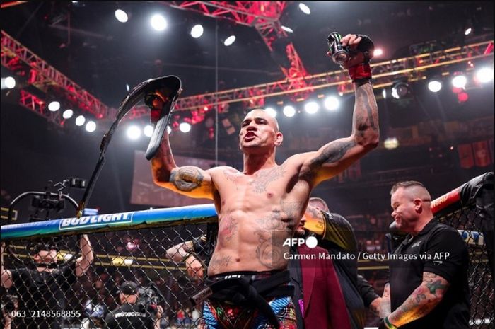 Alex Pereira tegaskan dirinya tidak ikut campur dalam alasan UFC tak kunjung berikan gacoan Khabib Nurmagomedov, Magomed Ankalaev kesempatan maju ke duel perebutan gelar kelas berat ringan.