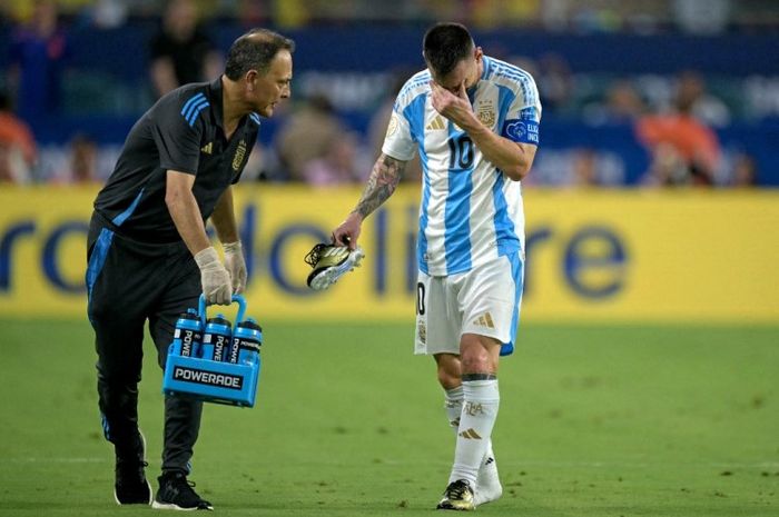 Lionel Messi mengalami cedera saat Argetnina mengalahkan Kolombia pada final Copa America 2024.