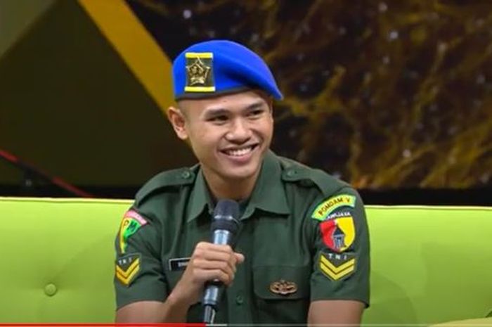 Dimas Drajad merupakan anggota TNI aktif berpangkat Serda.