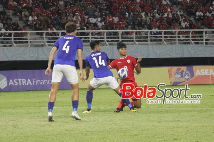 Timnas U-19 Indonesia menghadapi timnas U-19 Kamboja pada matchday kedua Grup A ASEAN Cup U-19 2024 di Stadion Gelora Bung Tomo (GBT), Surabaya, Sabtu (20/7/2024).