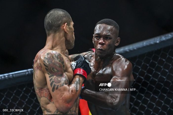 Mantan raja UFC, Israel Adesanya, didesak untuk segera kembali bertarung sekalipun masih berkutat dengan cedera usai tiga kekalahan beruntun.