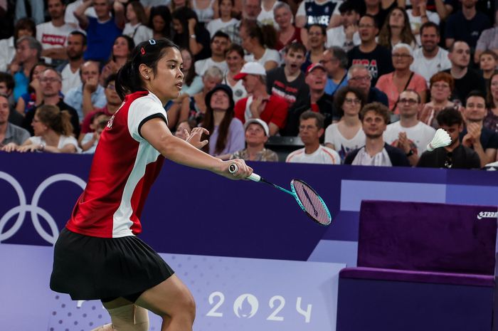 Tunggal putri Indonesia, Gregoria Mariska Tunjung, memastikan diri lolos ke 16 besar Olimpiade Paris 2024