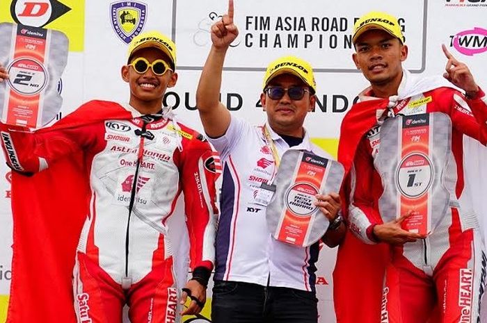 Pembalap-pembalap Astra Honda Racing Team (AHRT) berhasil meraih podium di ajang balap Asia Road Racing Championship (ARRC) 2024 seri Mandalika. 