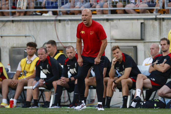 Menjelang laga melawan klub induk Elkan Baggot,  pelatih anyar Liverpool, Arne Slot, menyebut Juergen Klopp memiliki andil dalam cepatnya para pemain The Reds menyerap filosofi permainannya.