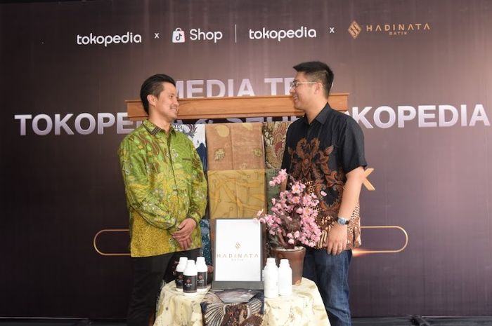 Tokopedia dan ShopTokopedia melalui kampanye Beli Lokal beri etalase khusus bagi brand lokal agar makin jadi pilihan masyarakat.