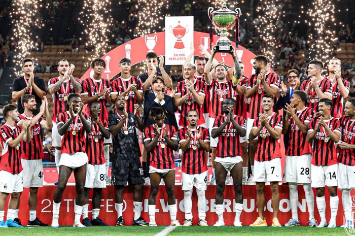 AC Milan menutup pramusim mereka dengan memenangkan Trofi Silvio Berlusconi usai menggebuk Monza 3-1.