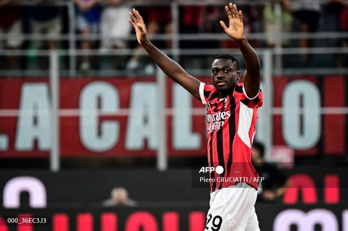 Youssouf Fofana diperkenalkan sebagai pemain baru AC Milan dalam pertandingan melawan Torino di pekan perdana Liga Italia 2024/2025.