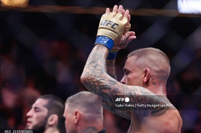 Dustin Poirier yang pernah dikalahkan Islam Makhachev sedang disibukkan dengan negosiasi untuk duel terakhirnya di pentas UFC.