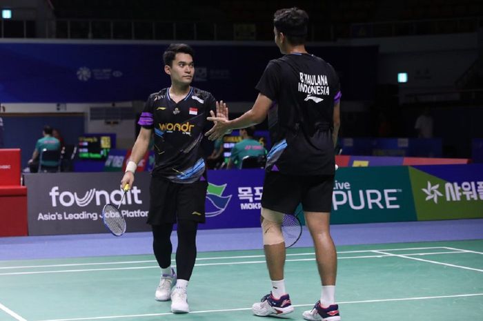 Pasangan ganda putra Indonesia, Leo Rolly Carnando/Bagas Maulana saat tampil di babak 16 besar Korea Open 2024 di Mokpo Indoor Stadium, Mokpo, Korea Selatan, Kamis (29/8/2024).