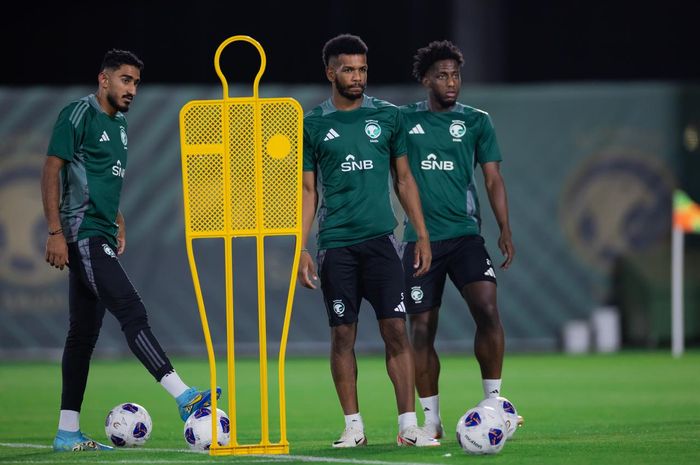 Para pemain timnas Arab Saudi yang mulai menjalani latihan perdana pada Jumat (30/8/2024.)