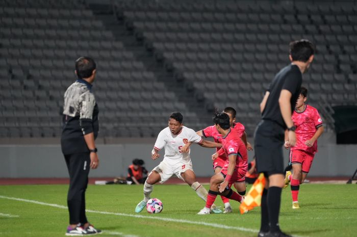 Suasana pertandingan antara Timnas U-20 Indonesia Vs Korea Selatan di laga terakhir Seoul Earth On Us Cup 2024 di Mokdong Stadium, Seoul, Minggu (1/9/2024).