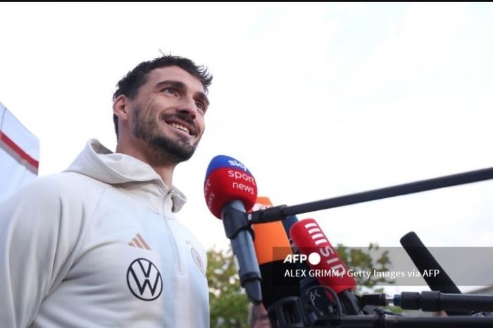 AS Roma meresmikan transer Mats Hummels untuk menyusul Mario Hermoso sebagai dua rekrutan bek papan atas di luar periode bursa transfer.