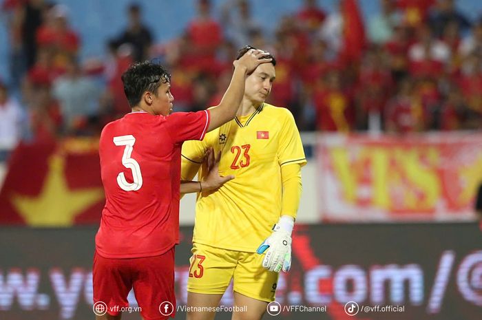 Kiper Timnas Vietnam, Dang Van Lam, melakukan blunder konyol dalam laga melawan Rusia di Stadion My Dinh, Hanoi, Kamis (5/9/2024) malam WIB.