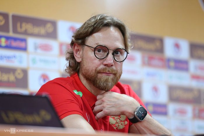 Pelatih Timnas Rusia, Valery Karpin.