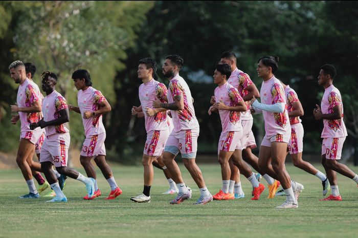Skuad Persis Solo menggelar training camp (TC) di Yogyakarta.
