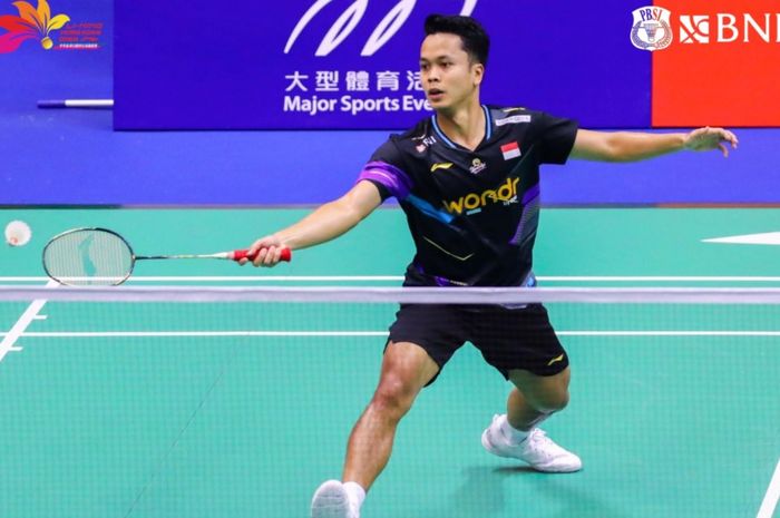 Tunggal putra Indonesia, Anthony Sinisuka Ginting saat bermain pada babak 32 besar Hong Kong Open 2024 di Hong Kong Coliseum, Kowloon, Hong Kong, pada Rabu (11/9/2024).