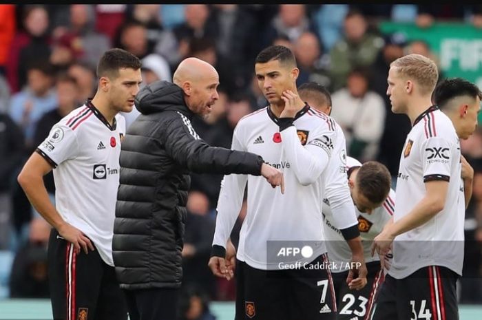 Cristiano Ronaldo kembali menyerang Erik ten Hag soal sikap yang seharusnya tidak dia lakukan sebagai pelatih Man United.