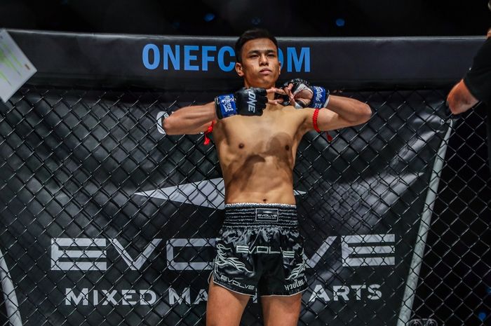 Rival bebuyutan Superlek Kiatmoo9, Panpayak Jitmuangnon, dijadwalkan tampil di ONE Friday Fights 83 pada 18 Oktober 2024 di Lumpinee Stadium, Bangkok. 