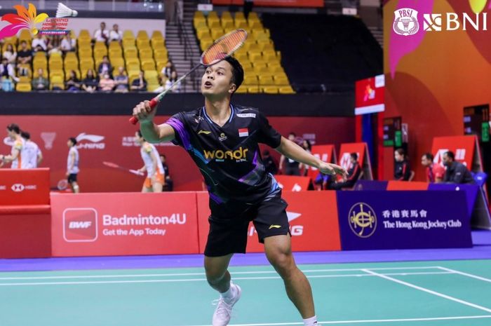 Tunggal putra Indonesia, Anthony Sinisuka Ginting, saat tampil pada babak 16 besar Hong Kong Open 2024 di Hong Kong Coliseum, Kowloon, Hong Kong, 12 September 2024.