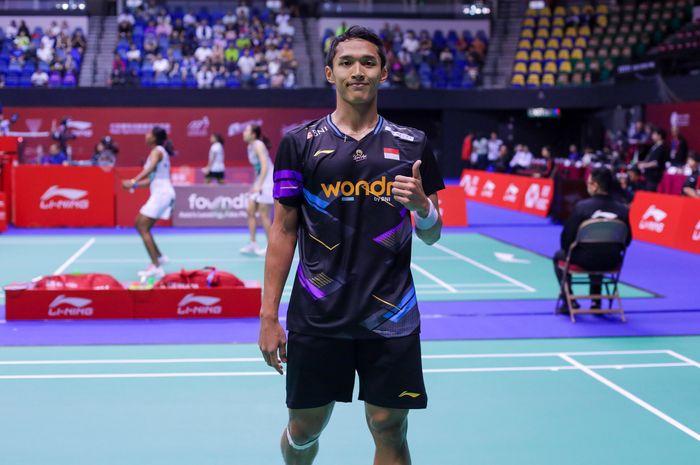 Tunggal putra Indonesia, Jonatan Christie, setelah memenangi pertandingan babak kedua Hong Kong Open 2024 di Hong Kong Coliseum, Kowloon, Hong Kong, 12 September 2024. 