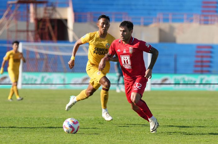 Malut United vs Semen Padang dalam laga pekan keempat Liga 1 2024/2025 di Stadion Sultan Agung, Bantul, Jumat (13/9/2024).