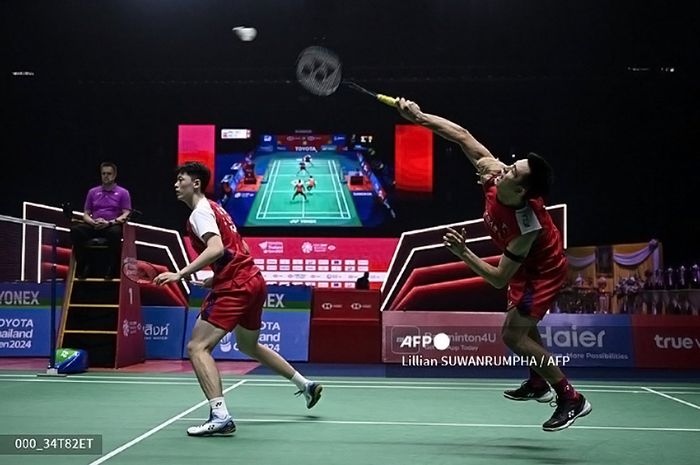 Ganda putra China, Chen Bo Yang/Liu Yi, saat tampil pada pertandingan final Thailand Open 2024 di Bangkok, Thailand, 19 Mei 2024. Pasangan Chen dan Liu dipecah di Hong Kong Open 2024.