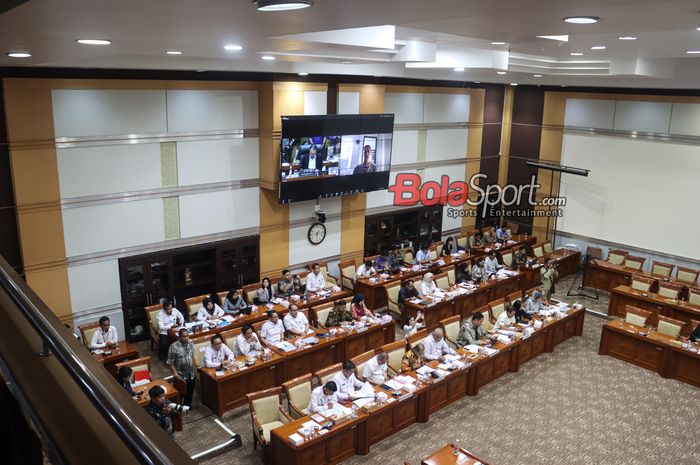 Suasana sidang permohonan kewarganegaraaan Mees Hilgers dan Eliano Reijnders di Ruang Rapat Komisi III DPR RI, Senayan, Jakarta, Selasa (17/9/2024).