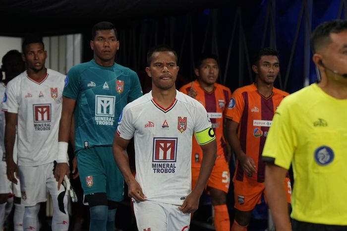 Suasana pertandingan antara Borneo FC vs Malut United pada laga pekan kelima Liga 1 2024-2025 di Stadion Batakan, Balikpapan, Selasa (17/9/2024).