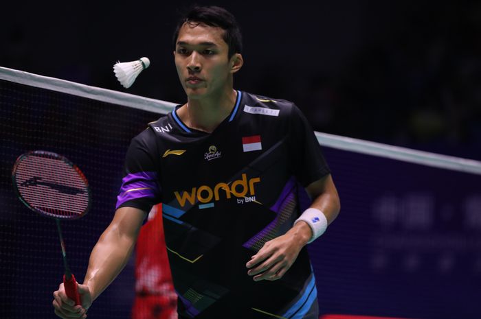 Tunggal putra Indonesia, Jonatan Christie, saat tampil pada semifinal China Open 2024