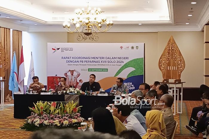 Suasana rapat koordinasi persiapan penyelenggaraan Pekan Paralimpiade Nasional (Peparnas) 2024 yang digelar di the Sunan Hotel, Solo, Jawa Tengah, 23 September 2024.