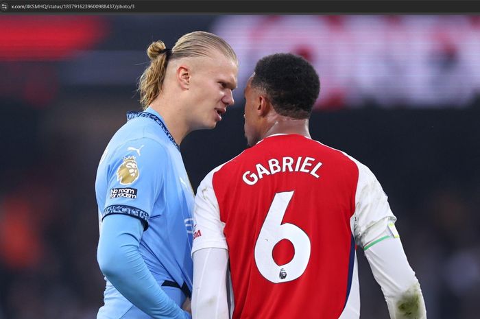 Erling Haaland dan Gabriel Magalhaes beberapa kali terlibat bentrok saat laga Man City vs Arsenal dalam lanjutan Liga Inggris 2024-2025.