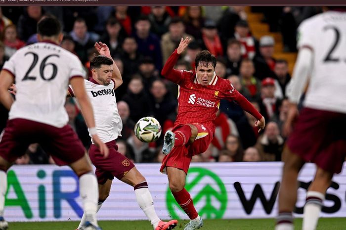 Winger Liverpool, Federico Chiesa, tampil sebagai starter dalam laga kontra West Ham United di Piala Liga Inggris, Rabu (25/9/2024) atau Kamis dini hari WIB.