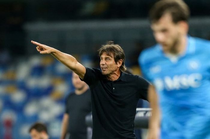 Antoni Conte mengaku mewaspadai 1 pemain AC Milan.