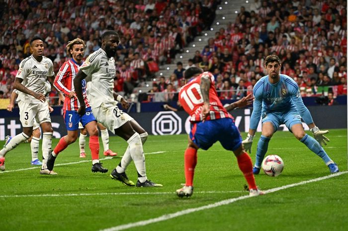 Pertandingan antara Atletico Madrid dan Real Madrid yang berlangsung di Stadion Wanda Metropolitano berlangsung panas dan sengit dengan hasil seri 1-1.