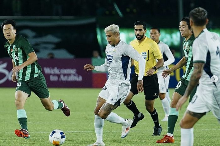 Suasana pertandingan kedua Grup F Liga Champions Asia 2 antara Zhejiang FC melawan Persib Bandung, Kamis (3/10/2024).