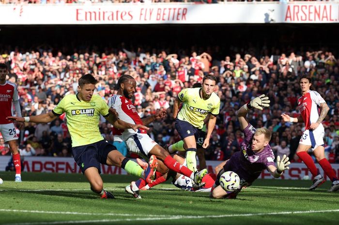 Mikel Arteta mengkritik performa Arsenal di babak pertama saat menang atas Southampton di Liga Inggris (5/10/2024).