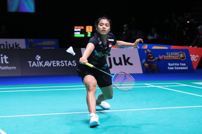 Aksi tunggal putri Indonesia Gregoria Mariska Tunjung pada babak pertama Arctic Open 2024, Selasa (8/10/2024)