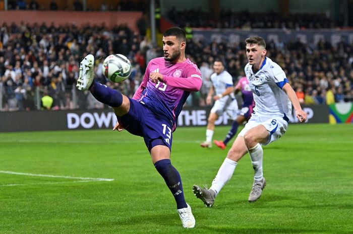 Penyerang Timnas Jerman, Deniz Undav, mencetak dua gol dalam kemenangan 2-1 timnya atas Bosnia &amp; Herzegovina pada laga UEFA Nations League 2024, Sabtu (12/10/2024) dini hari WIB.