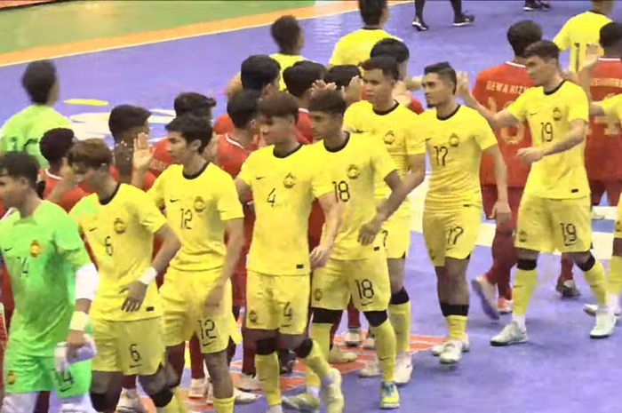 Suasana pertandingan antara timnas Futsal Indonesia vs Malaysia di GOR Amongrogo, Yogyakarta, Minggu (13/10/2024).