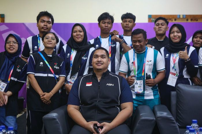 Menpora Dito Ariotedjo di sela-sela multi-event Peparnas 2024 