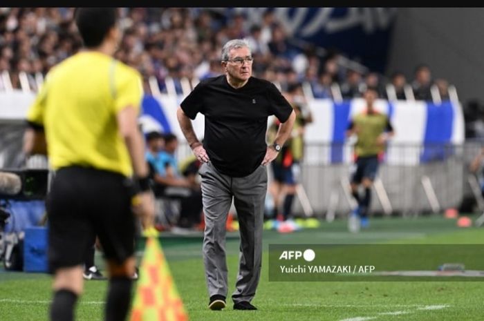 Pelatih timnas China, Branko Ivankovic, berada dalam tekanan setelah menelan tiga kekalahan beruntun di Kualifikasi Piala Dunia 2026. Selasa (15/10/2024), China akan menjamu timnas Indonesia.