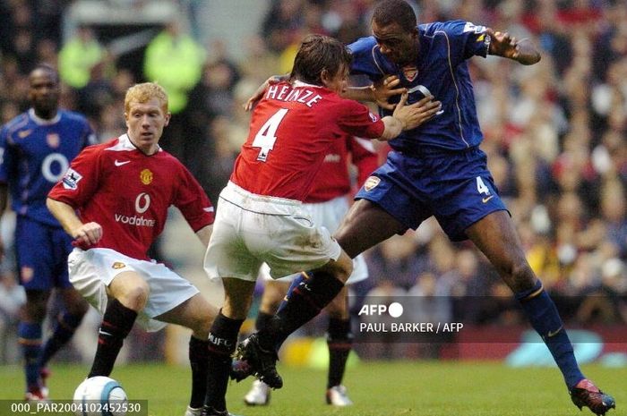 Rekor tak terkalahkan Arsenal di Liga Inggris sejak 7 Mei 2003 terhenti setelah kalah 0-2 dari Manchester United, 24 Oktober 2024 di Old Trafford.