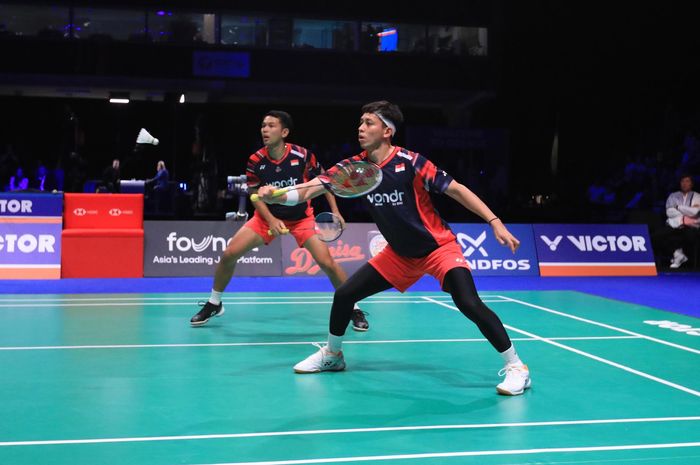 Ganda putra Indonesia, Fajar Alfian/Muhammad Rian Ardianto, saat tampil pada semifinal Denmark Open 2024 di Jyske Bank Arena, Odense, Denmark, 19 Oktober 2024.