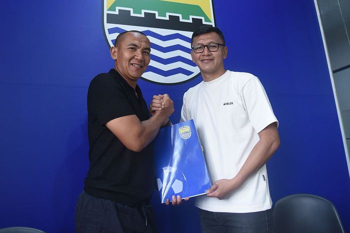 Persib Bandung menunjuk sejumlah mantan pemainnya untuk menukangi Bandung United di Seri 1 Liga 3 musim 2024/2025.