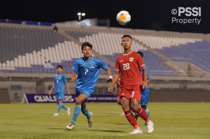 Suasana pertandingan Timnas U-17 Indonesia Vs Kepulauan Mariana Utara dalam laga kedua Grup G Kualifikasi Piala Asia U-17 2025 di Stadion Abdullah Alkhalifa Alsabah, Kuwait, pada Jumat (25/10/2024).