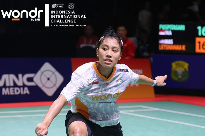 Tunggal putri Indonesia, Mutiara Ayu Puspitasari, saat tampil pada semifinal Indonesia International Challenge 2024 di Surabaya, Jawa Timur, 26 Oktober 2024.