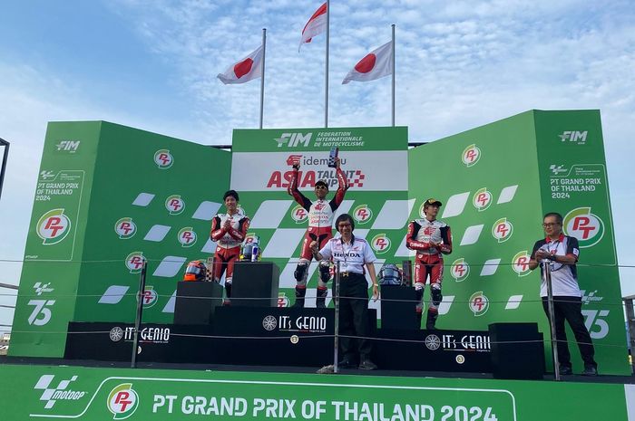 Pembalap binaan Astra Honda Motor, Muhammad Kiandra Ramadhipa, memenangi balapan pertama Idemitsu Asia Talent Cup (IATC) 2024 di Chang International Circuit, Buriram, Thailand, pada Sabtu (26/10/2024). 