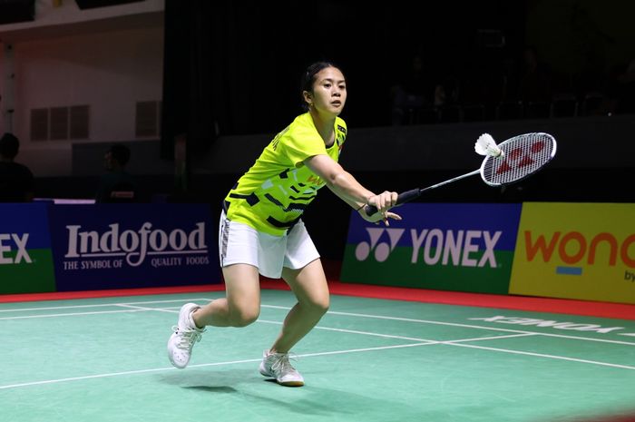 Pebulu tangkis tunggal putri Indonesia, Ni Kadek Dhinda Amartya Pratiwi, pada perempat final Indonesia Masters II 2024 di Jatim Expo, Surabaya, Jumat (1/11/2024).