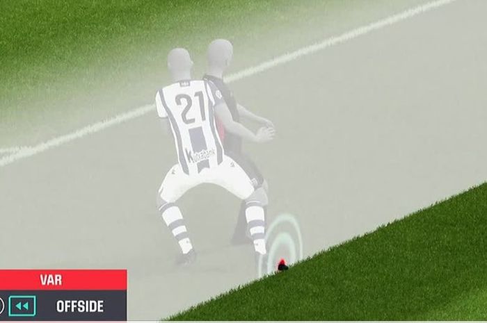 Barcelona merasa dirugikan dengan gol Robert Lewandowski yang dianggap offside karena ujung sepatu saat dikalahkan Real Sociedad di Liga Spanyol (10/11/2024).